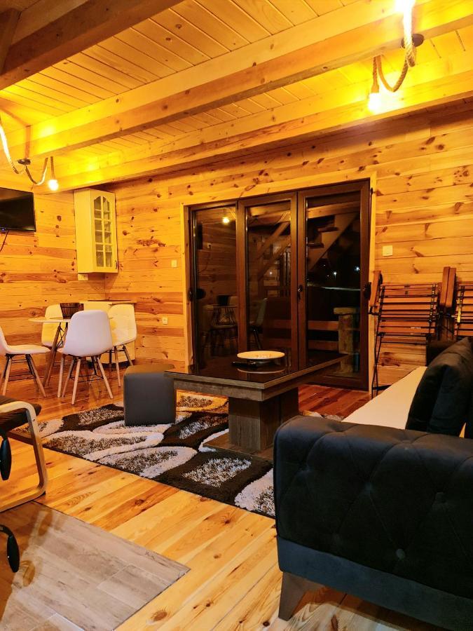 Holiday Home Mountain Zabljak  Bagian luar foto